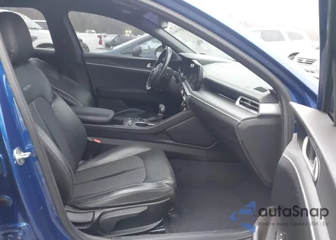 2022 Kia K5 Gt-Line z USA, uszkodzony, nr VIN 5XXG64J23NG137413